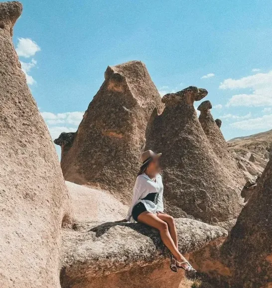 Jovana, 28