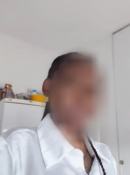 Kamilla, 34