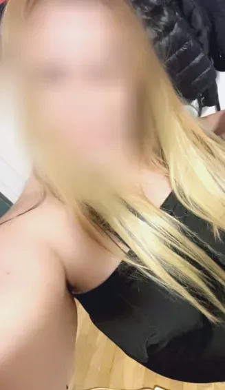 Karoline, 34