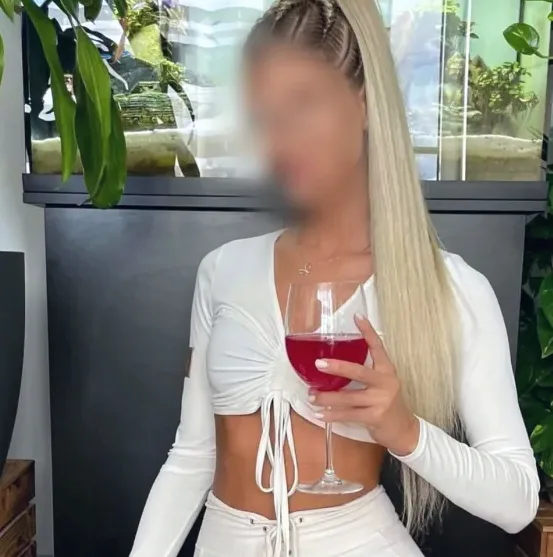 Ronja, 26