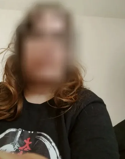 Sanne, 38